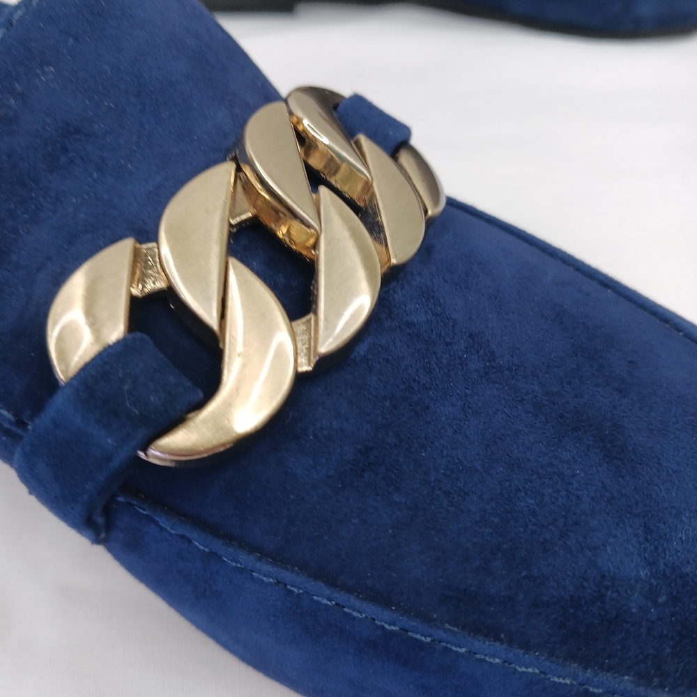 Slip On Loafers Shoes 7 Adrienne Vittadini Blue Suede Gold Chain Detail - Picture 3 of 11
